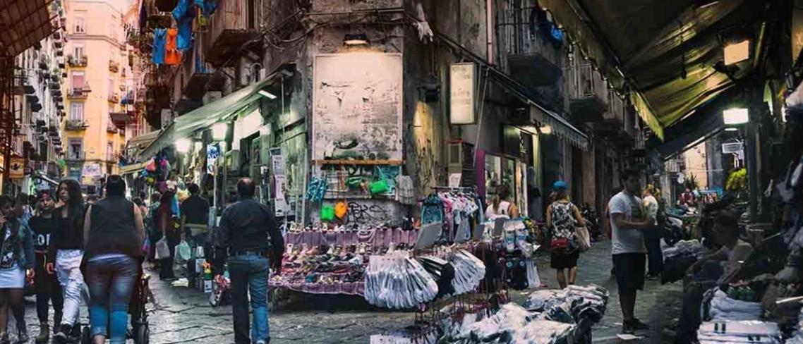 Centro Storico Nápoles